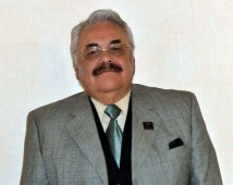 Dr. Carlos Falcón Aguilera